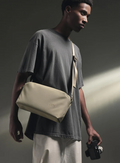 Urth ULCCCB-BLK Camera Bag Product Image