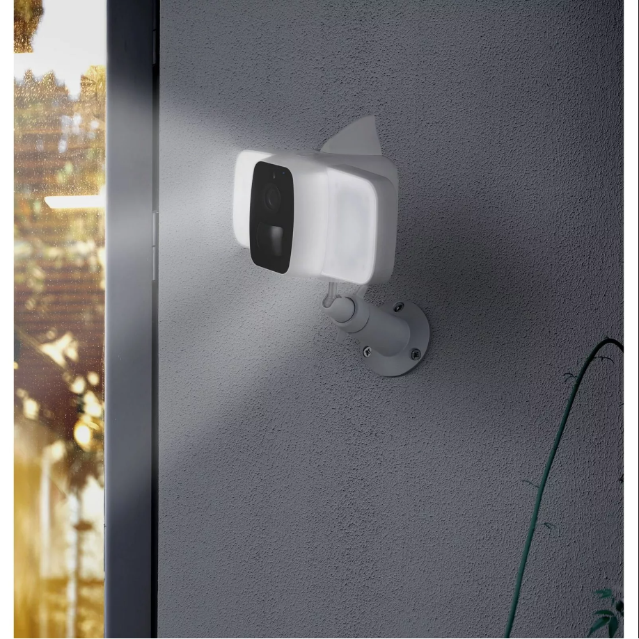 Vivitar Floodlight Smart Security Camera Full HD 3MP Dual LED Light (IPC490-WHT)