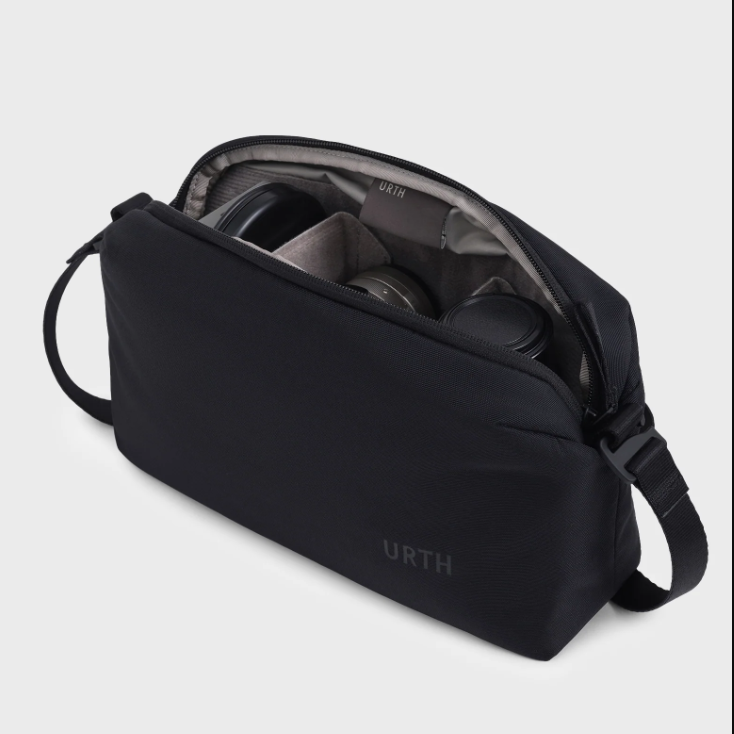 Urth ULCCCB-BLK Camera Bag Product Image